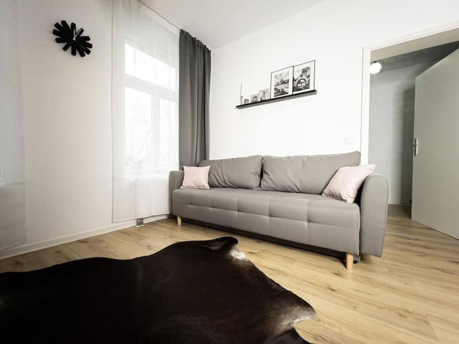Wohlfuehl-Oase Mitten In Der Stadt - Garten, Grill, Netflix Und Drucker Leipzig Extérieur photo