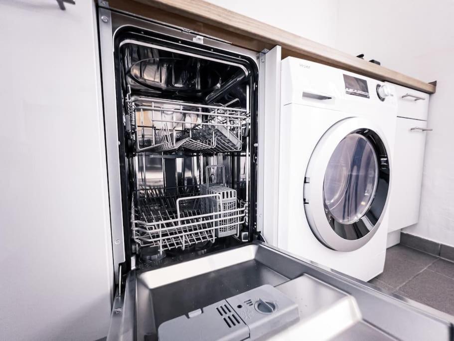 Wohlfuehl-Oase Mitten In Der Stadt - Garten, Grill, Netflix Und Drucker Leipzig Extérieur photo